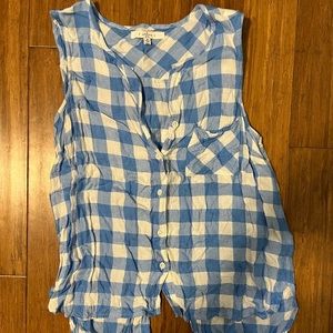 Cute plaid shirt with open back